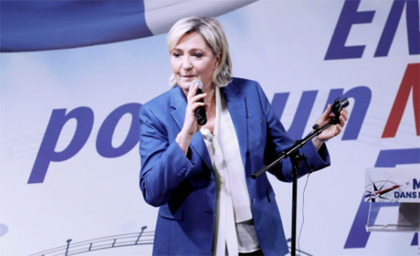 Discours de Marine Le Pen dans le Puy-de-Dôme